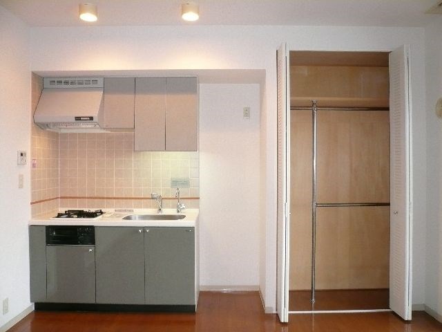 PALERMO　COURT キッチン