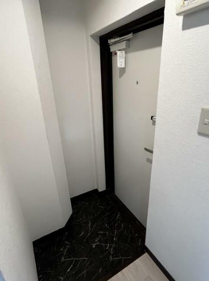 アスパイアレジデンス 玄関