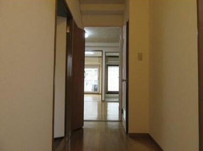 飛鳥山スカイハイツ 玄関