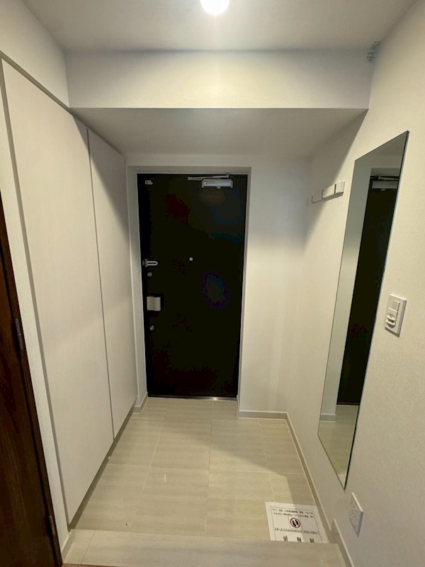 ヴィークブライト蔵前 玄関