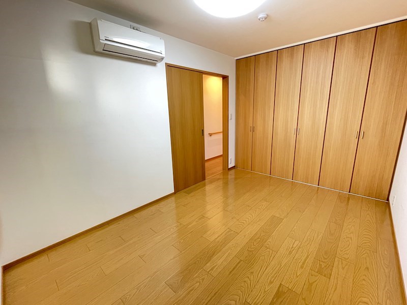 Xeno ベッドルーム