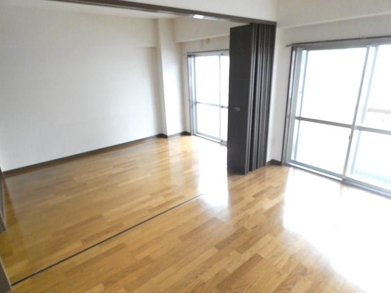 石橋ビル ベッドルーム