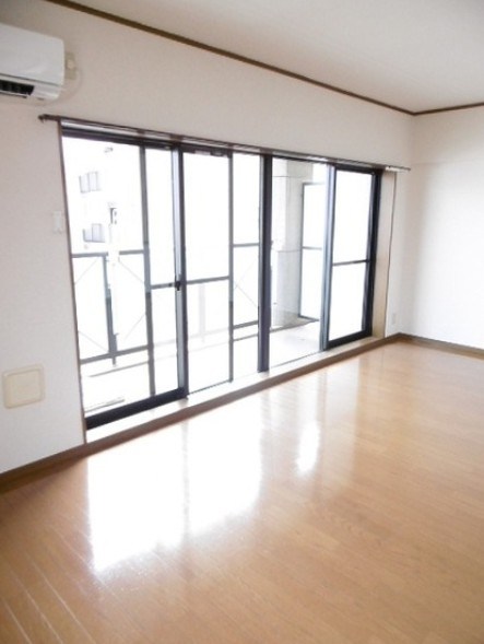 ラ・ポーム   リビング