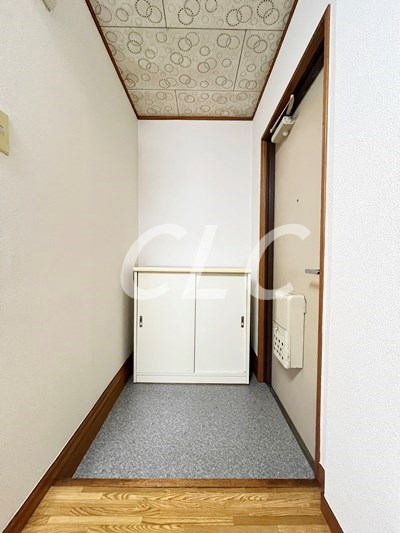 コーポパレス 玄関