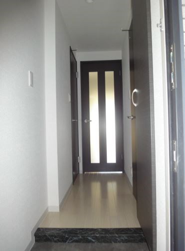 コンフォール亀有 玄関