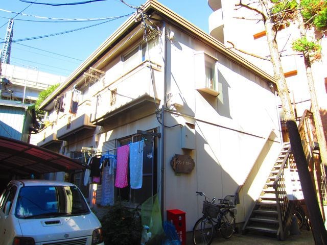 メゾン・ド・カトー 203号室 外観