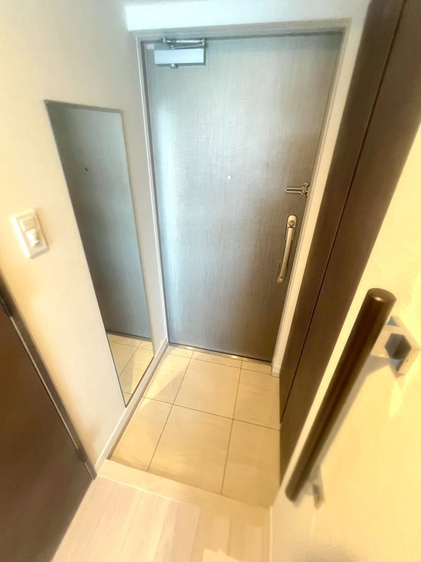 アイル　プレミアム東京西新井 玄関