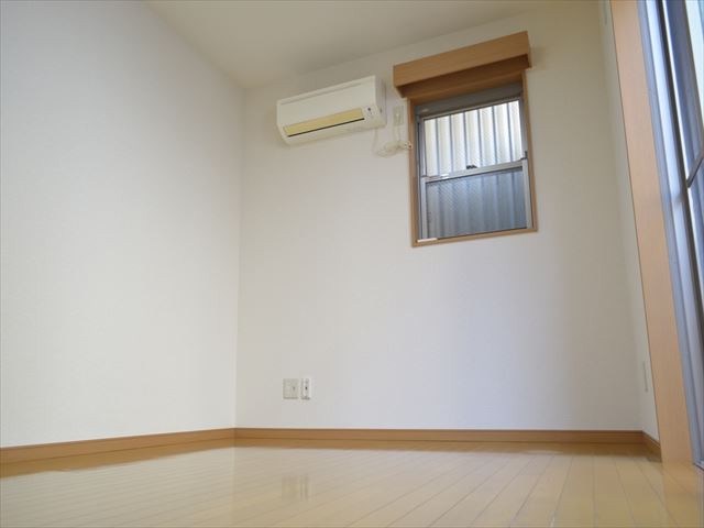 サニーハウス山下Ⅱ ベッドルーム