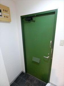 アストラル町屋  玄関