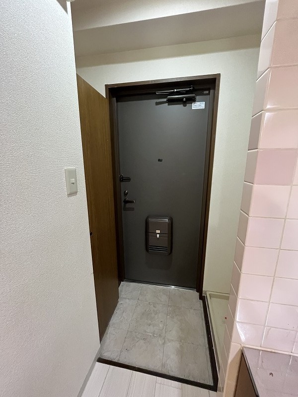 KSキャトルセゾン 玄関