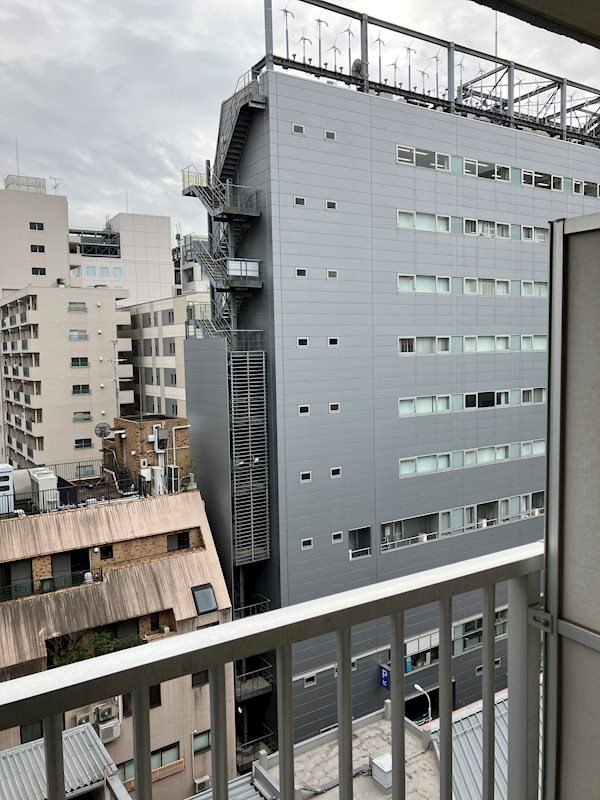 茅場町スカイハイツ ベランダ