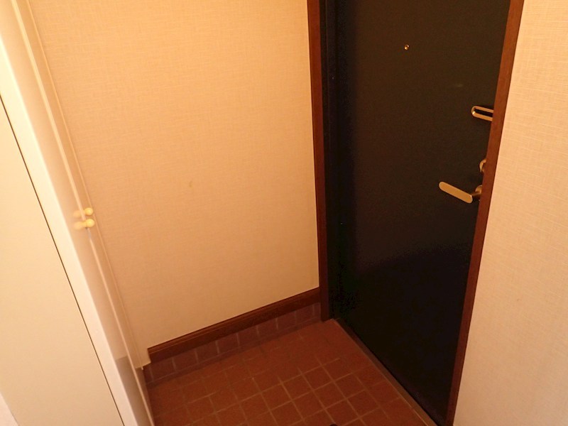 ハイランドハイツ 玄関