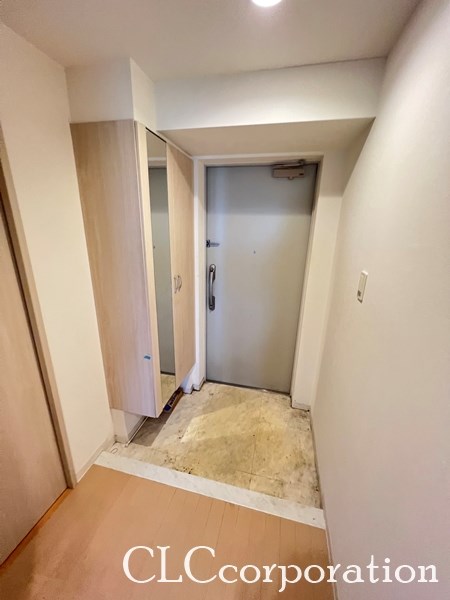 ドムス両国 玄関