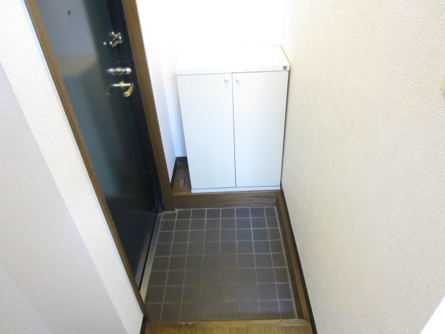 メゾン田中  玄関