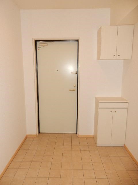 プラシードエム両国 玄関