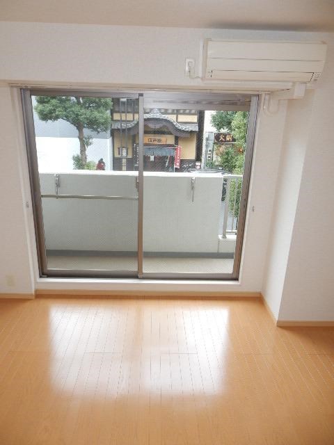 プラシードエム両国 リビング