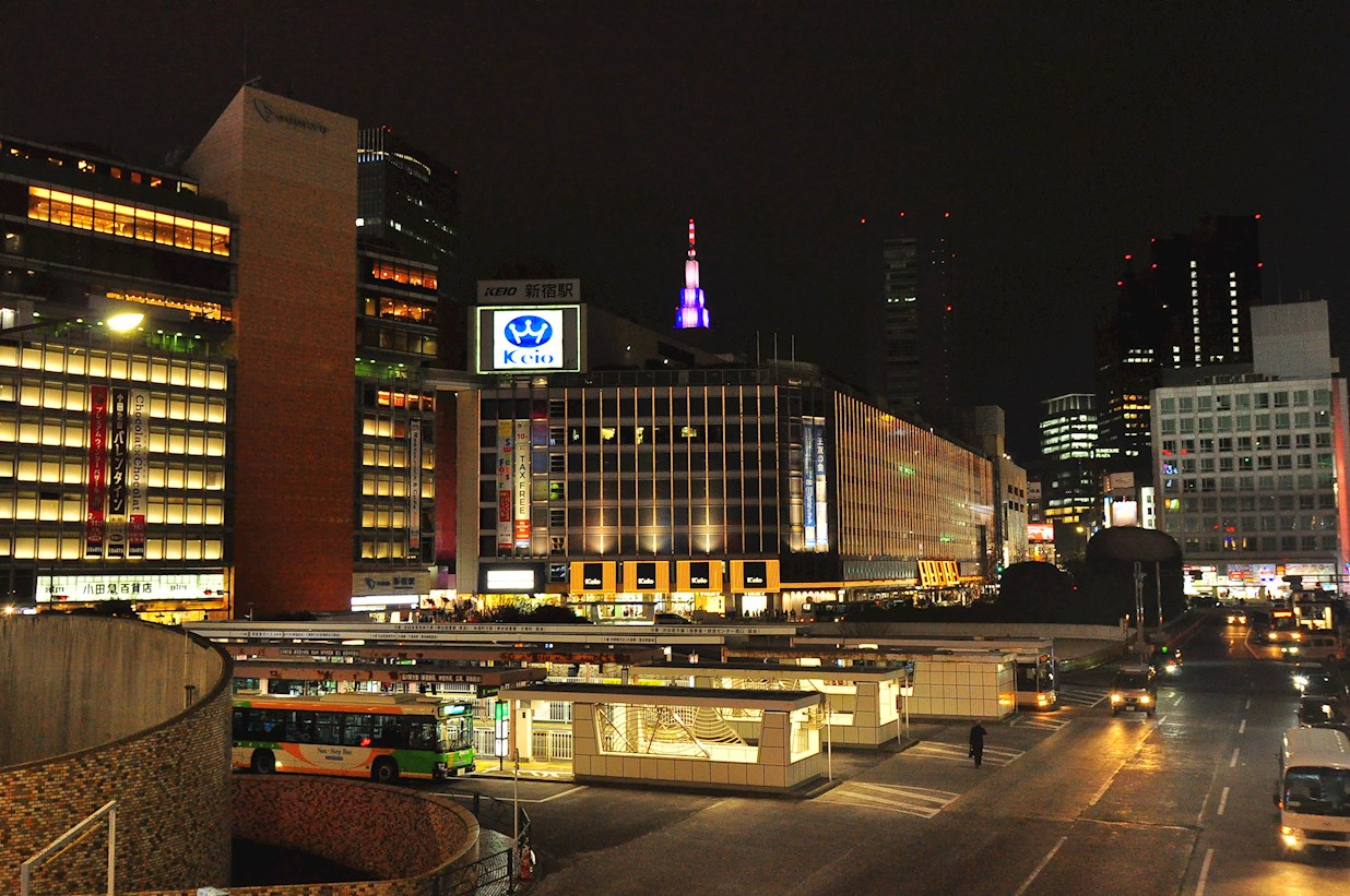 代々木1丁目戸建 周辺画像2