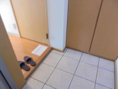 ジェネラスパレス 玄関