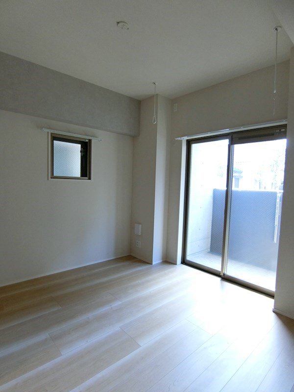 HIGASHIKOMATSUGAWA PARK RESIDENCE ベッドルーム