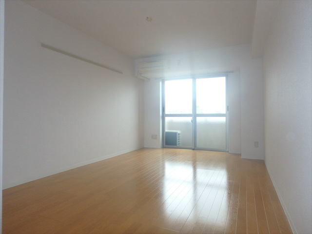 北斗ハイツ　北館  リビング