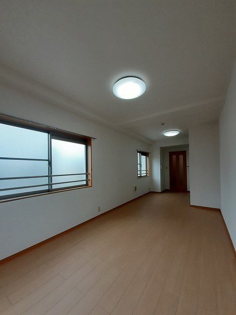 ムーンライトコート リビング