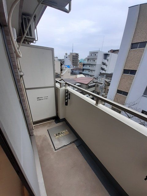 ムーンライトコート ベランダ