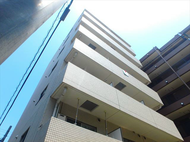 ラグジュアリーアパートメント王子神谷   外観