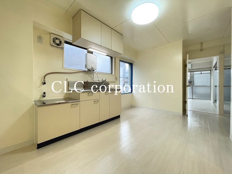 マンションオリエンタル リビング