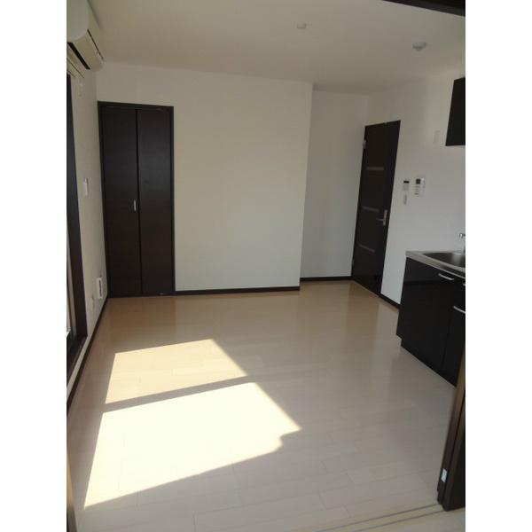 Maganda  リビング