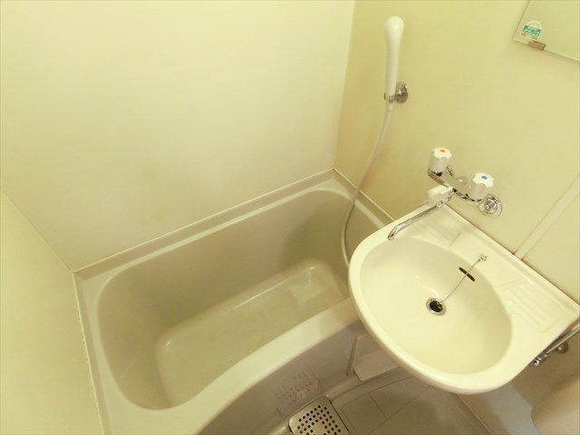 ジュネス西日暮里 風呂画像