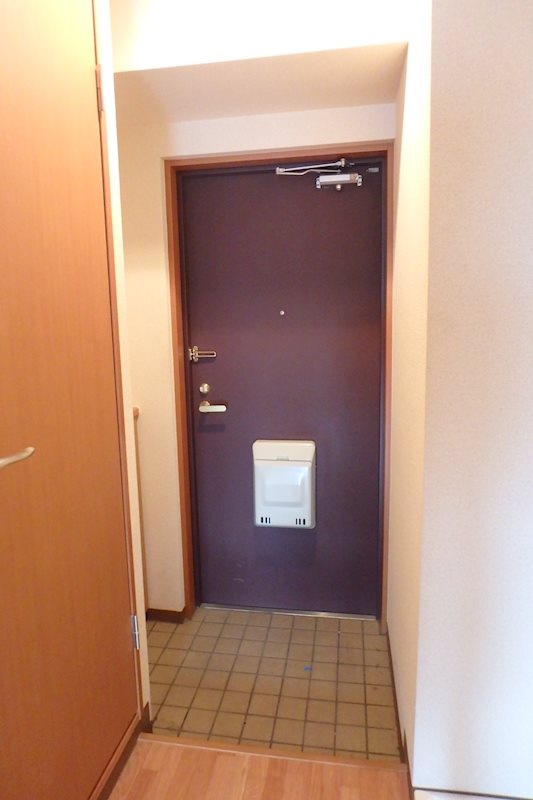 オランジェリーA 玄関