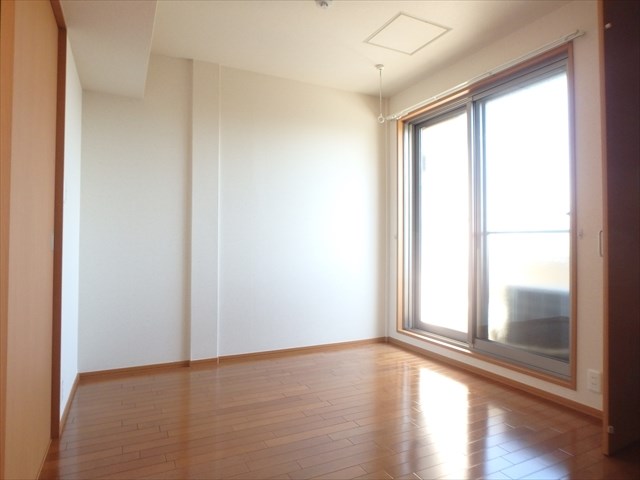 フィオーレ十条 ベッドルーム