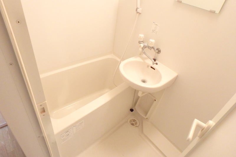 オランジェリーA 風呂画像