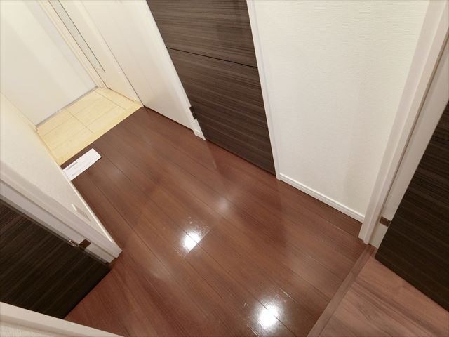 ロイヤルパークスタワー南千住 玄関