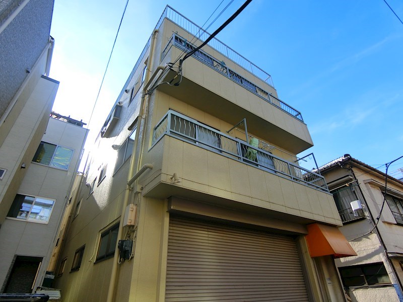 ＶＩＳＵＡＬ　１   外観