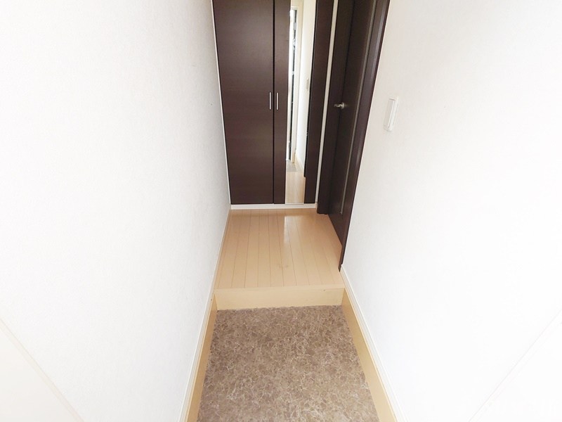 メゾン・ド・フォルテシモ一号館 玄関