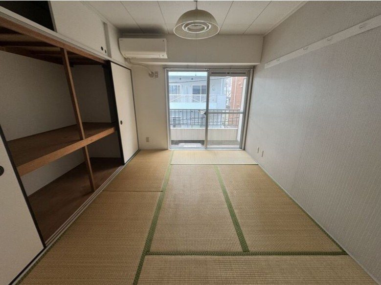 アビタシオンカンセイ リビング