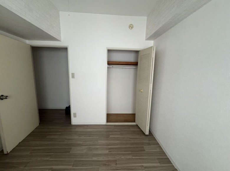 アビタシオンカンセイ ベッドルーム