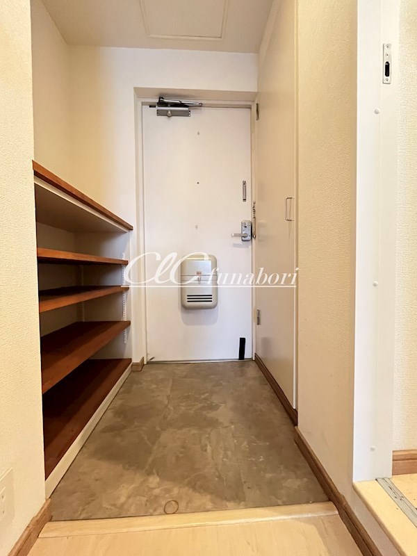 ベルウッド一之江 玄関