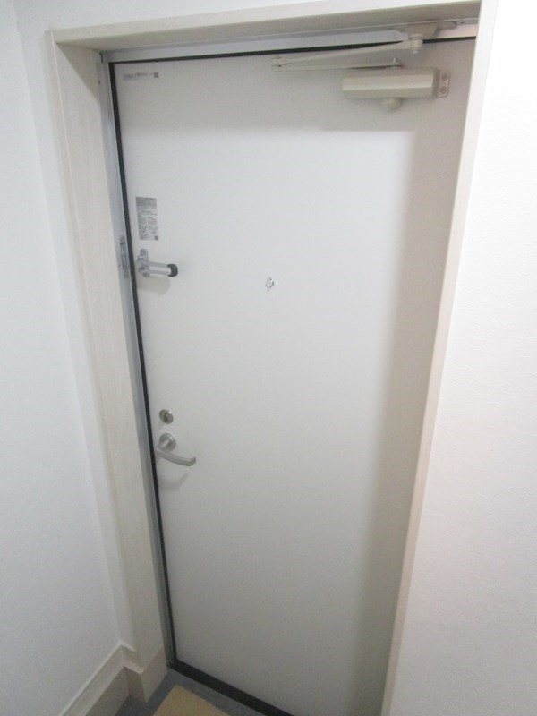 グローリア北千住 玄関