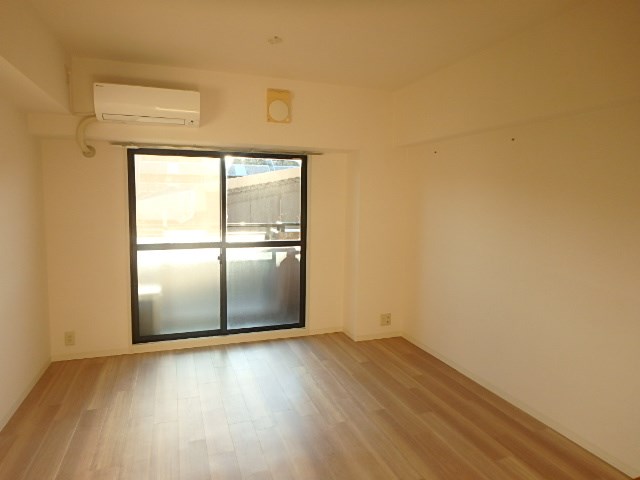 ベルウッド一之江 リビング