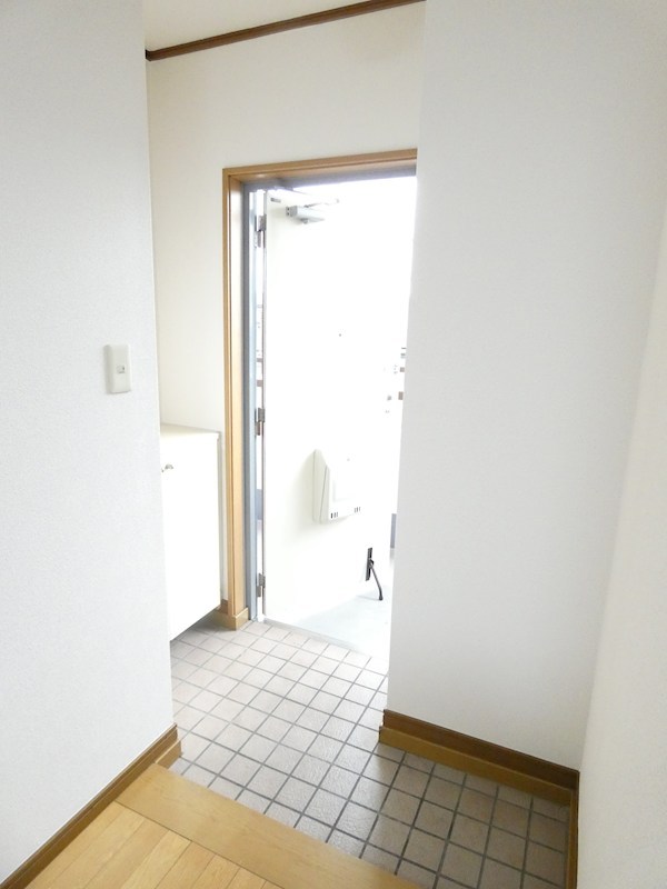 マルツコーポ 玄関