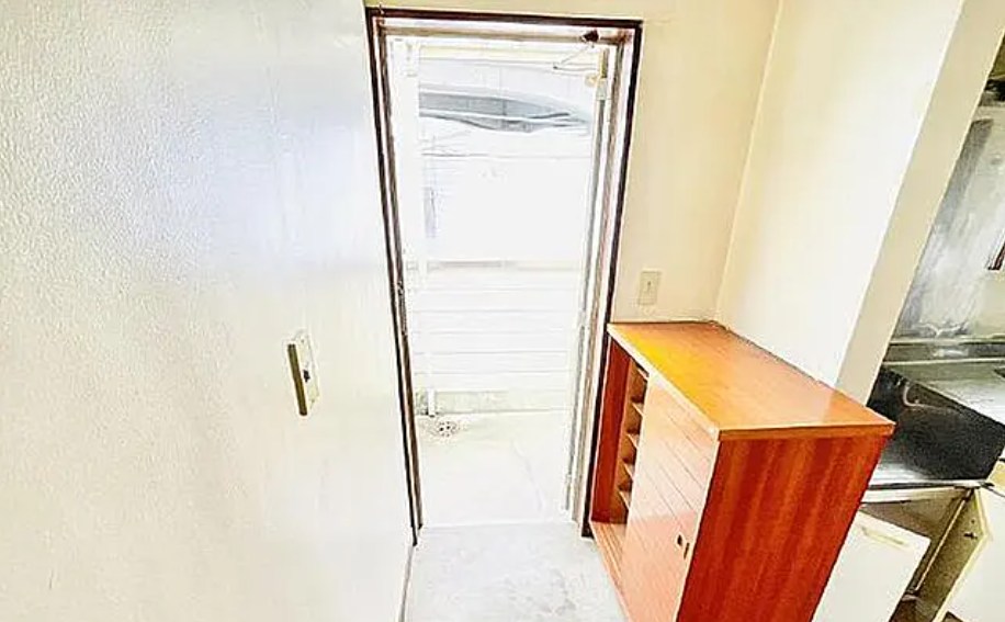 第三シルクハイツ 玄関