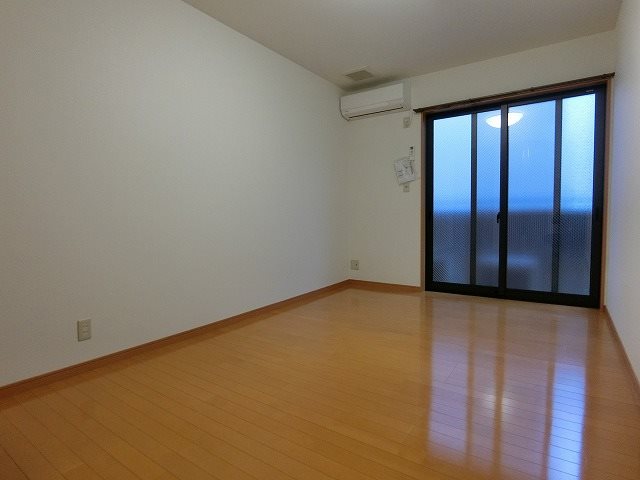 リバーハイツⅢ  ベッドルーム