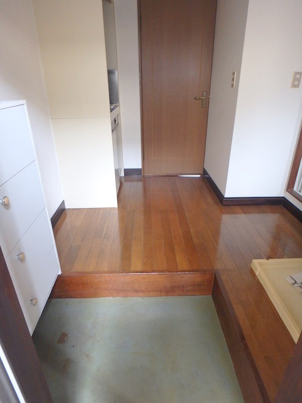 ビジョンＡ 玄関