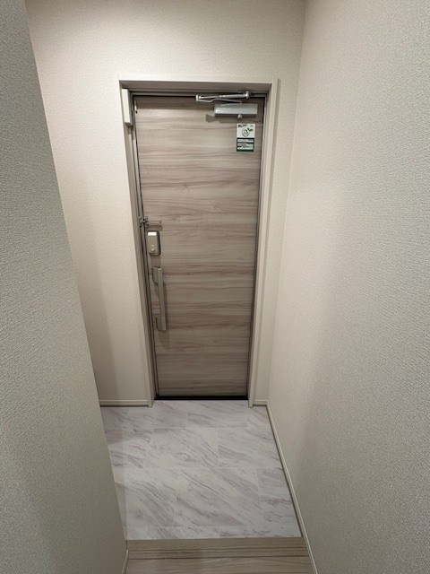 セレスティア大島 玄関