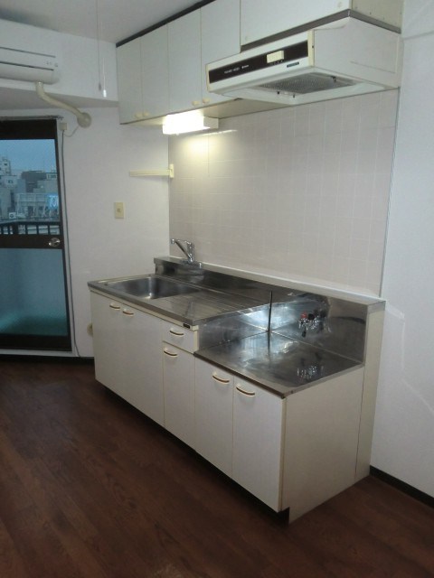 サンベルヴィ扇橋 キッチン