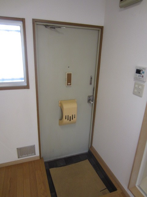 カーサみのる 玄関