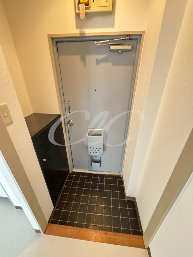 ヘイワハイム 玄関