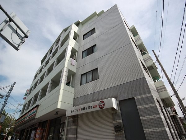 エメラルドマンション 外観